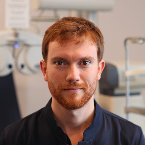 dr nicolas famery chirurgien ophtalmologue specialistes chirurgie refractive oeil ophtalea vision pays basque