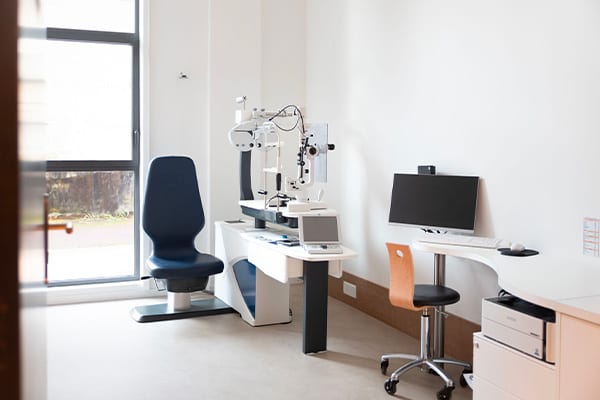 ophtalea polyclinique aire sur adour centre chirurgie refractive operation laser yeux chirurgien ophtalmologue chirurgie refractive oeil ophtalea vision pays basque