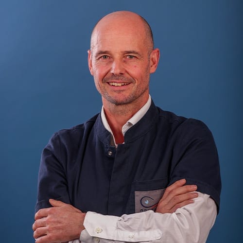 dr olivier buil chirurgien ophtalmologue specialistes chirurgie refractive oeil ophtalea vision pays basque