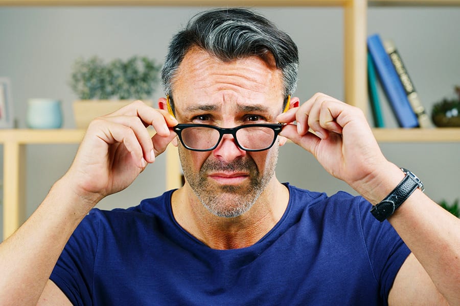 operation pour ne plus porter de lunette chirurgie refractive chirurgien ophtalmologue specialistes chirurgie refractive oeil ophtalea vision pays basque