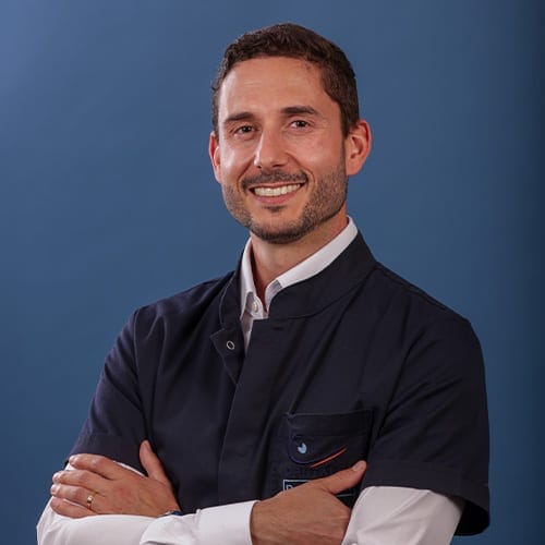 dr vael souedan chirurgien ophtalmologue specialistes chirurgie refractive ophtalea vision pays basque